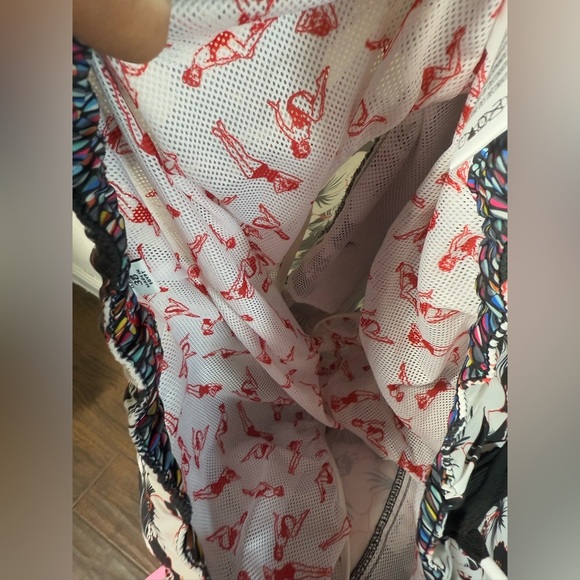 Robert Graham Hibiscus Print Swim Shorts Sz 38 - Picture 9 of 9